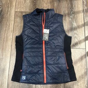 New with tags (never worn) Oiselle Katron Vest M
